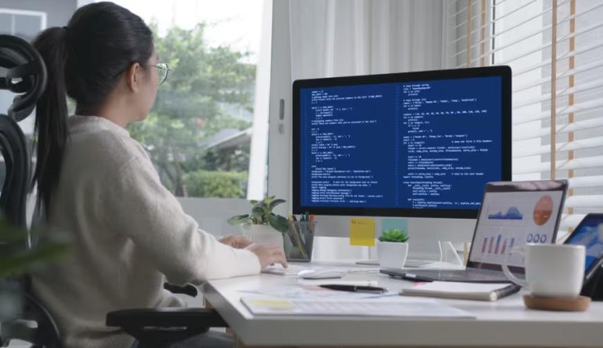石阡县企业数字化解决方案：机器学习赋能商业模式升级的核心路径